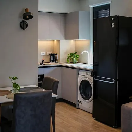 Appartement Flower 2 *