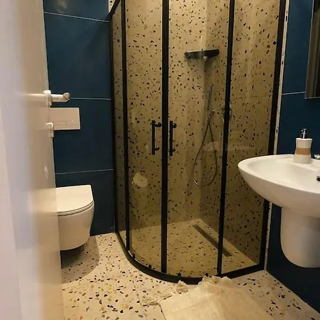 Flower 2 Appartement *